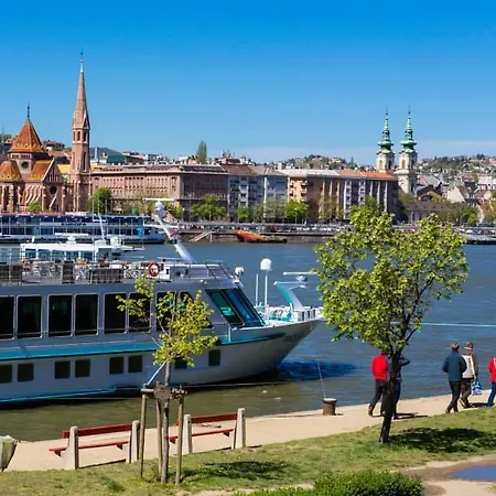 Marcello Budapest