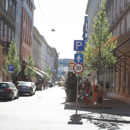 Marcello Budapest