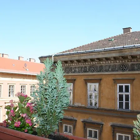 Marcello Budapest